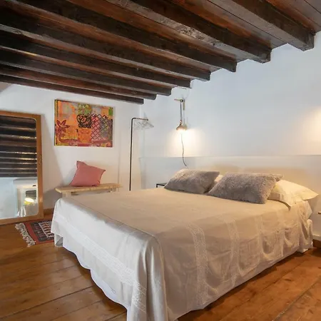 Serragli Loft By Mmega *