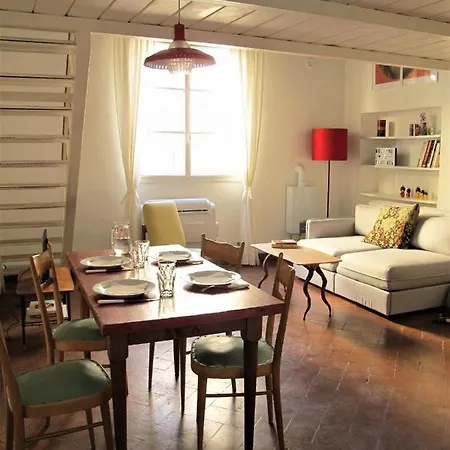 Apartment Serragli Loft By Mmega Florence
